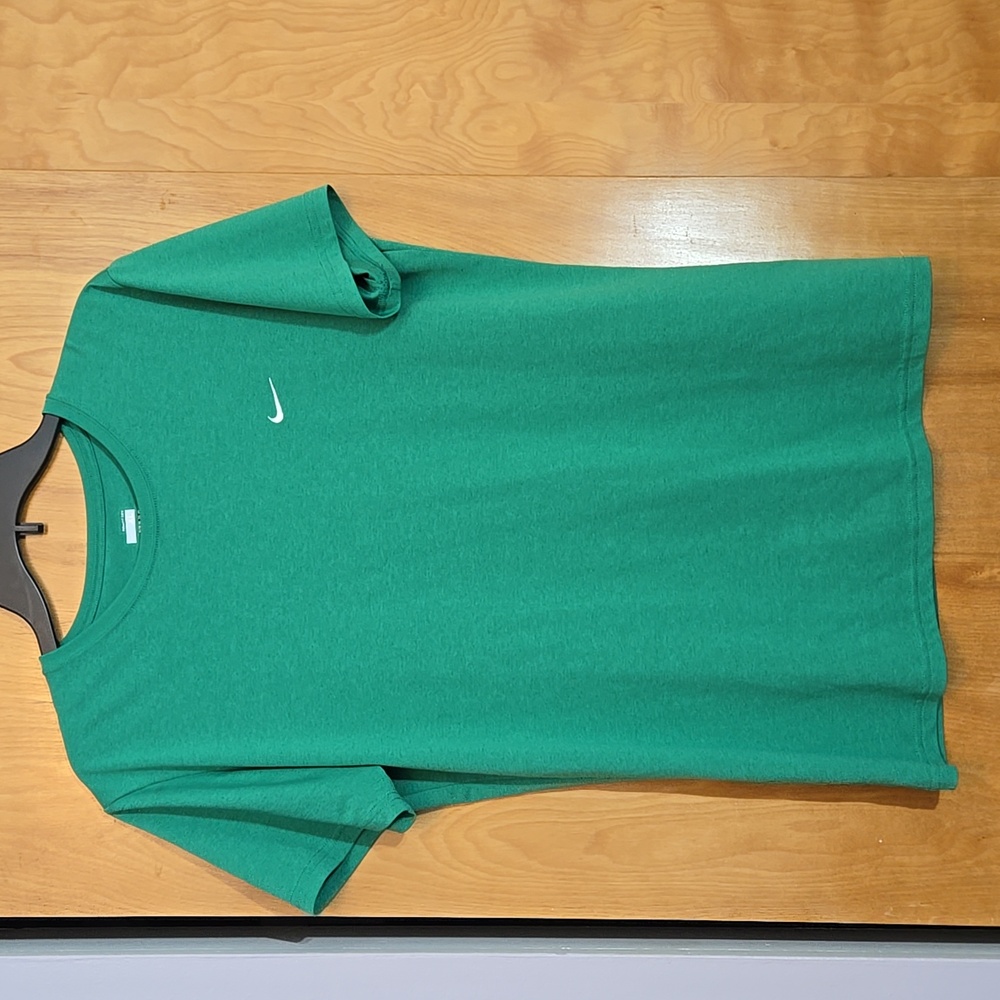 Nike Tee